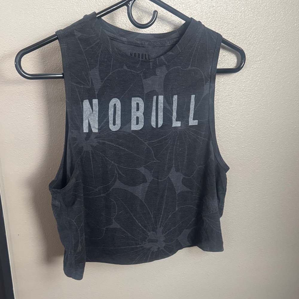 NOBULL Women's Charcoal Floral Muscle Tee Small